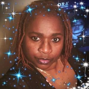 Meet your Posher, Beverly